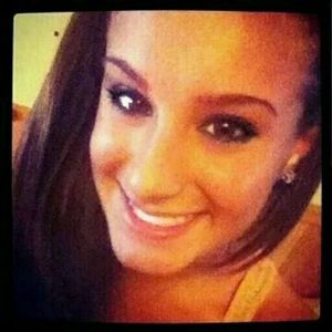 Meet your Posher, Vanessa